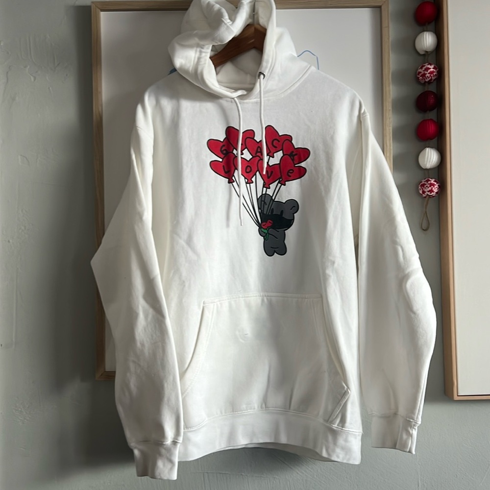 6lack white sweatshirt sz M